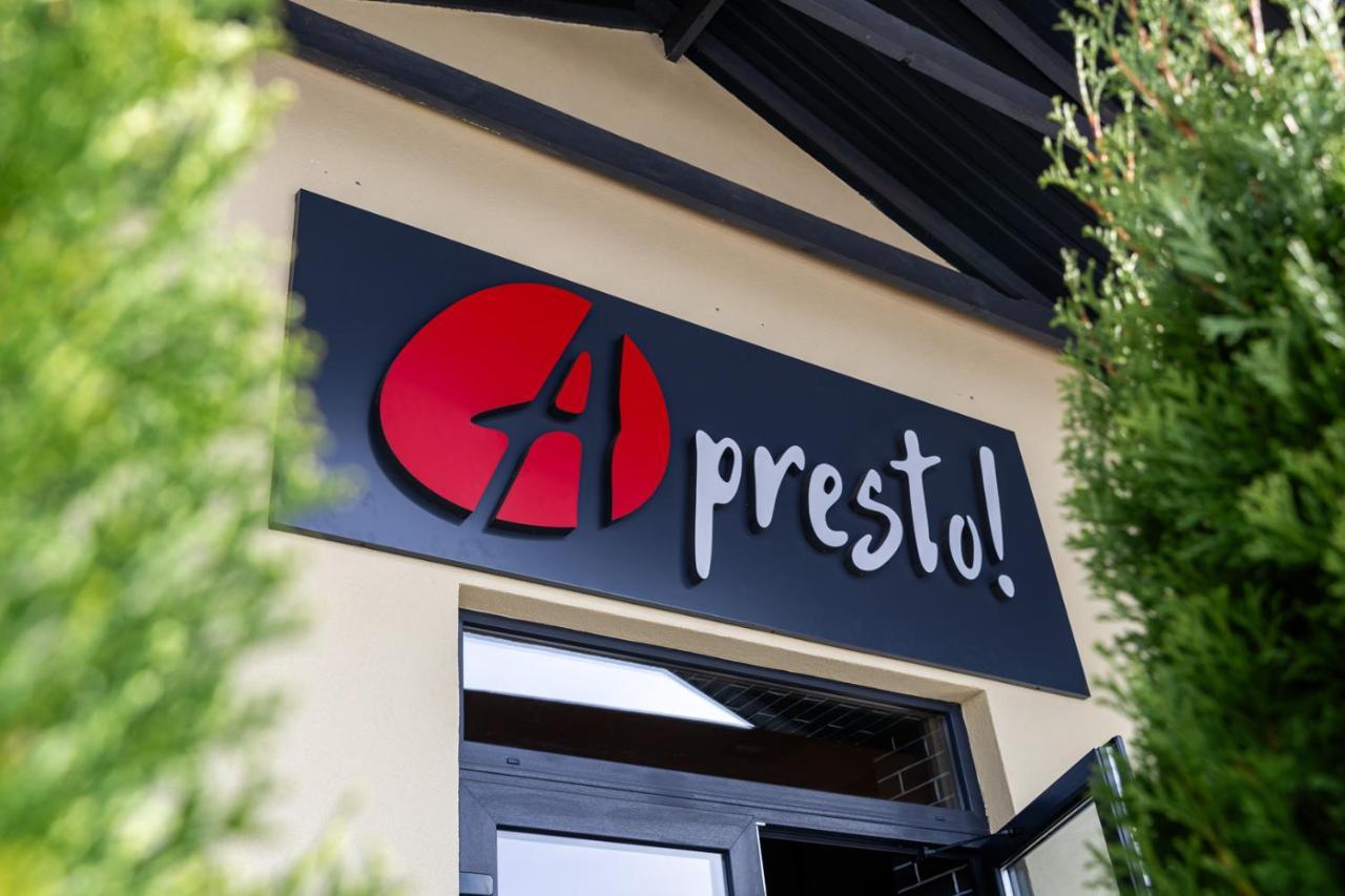 A Presto Hotel Vinnytsia Exterior photo